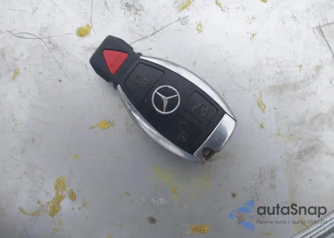 2018 Mercedes-Benz C 300 4Matic из США, поврежденный, VIN 55SWF4KB5JU254240